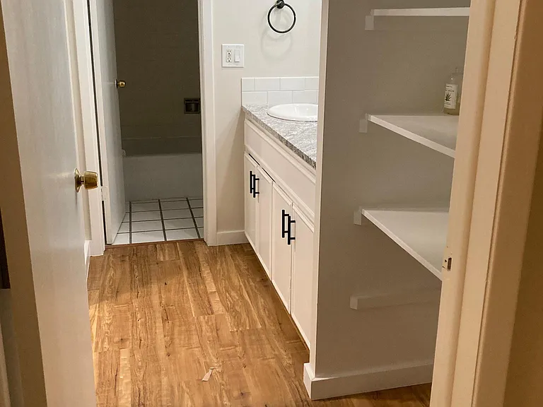 2227 Canyon Blvd #107 — Photo 8