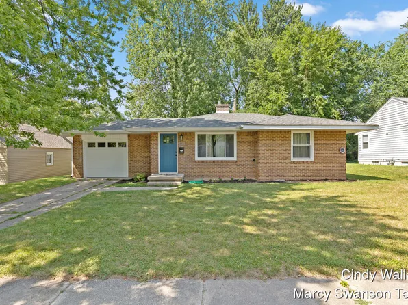 351 Rosemary St SE, Grand Rapids, MI 49507