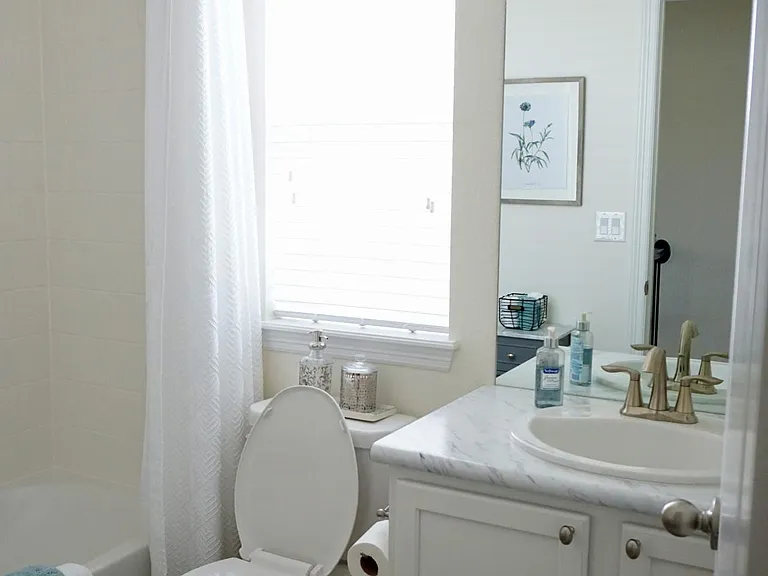 Second floor shared bathroom