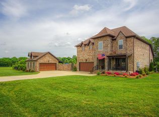 5001 Legacy Dr, Columbia, TN 38401