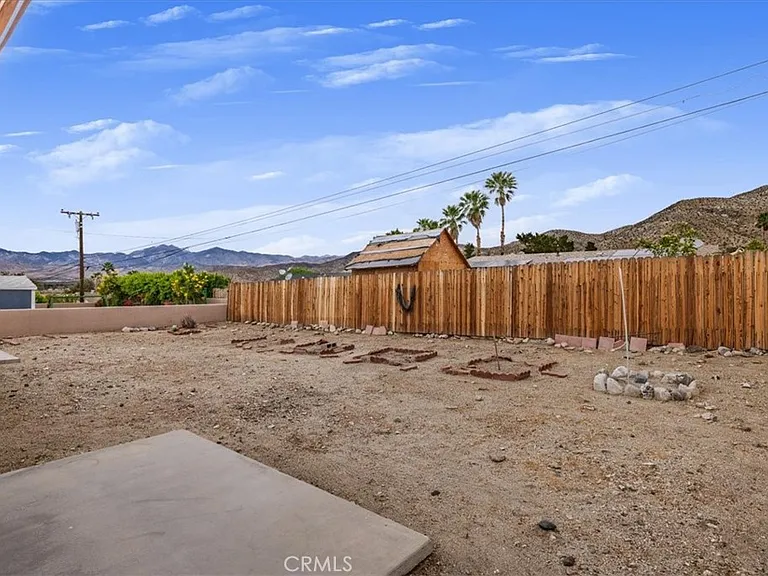 66144 Avenida Cadena — Photo 25