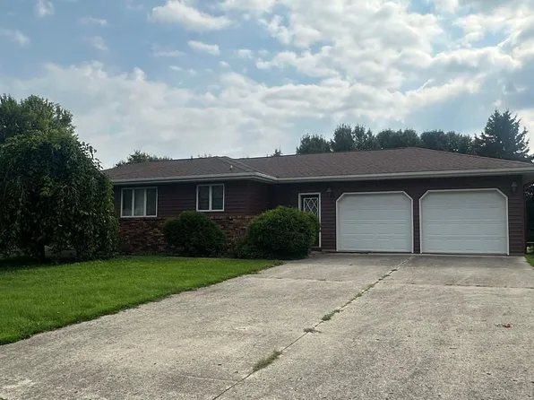 230 N 10th Ave, Sheldon, IA 51201