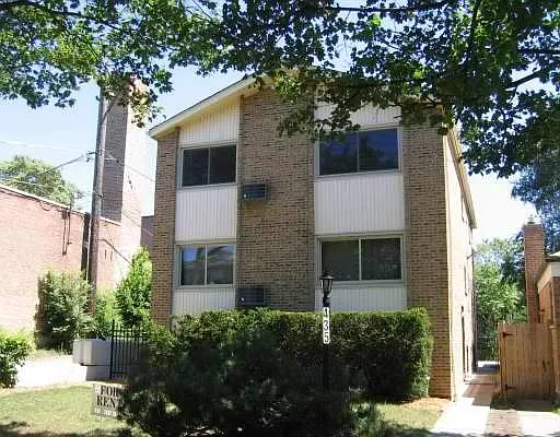 435 Callan Ave photo 1