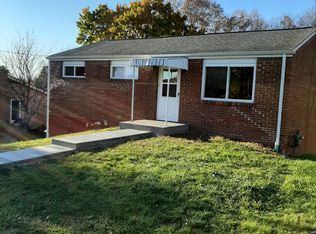 224 Grandview Blvd, Butler, PA 16001