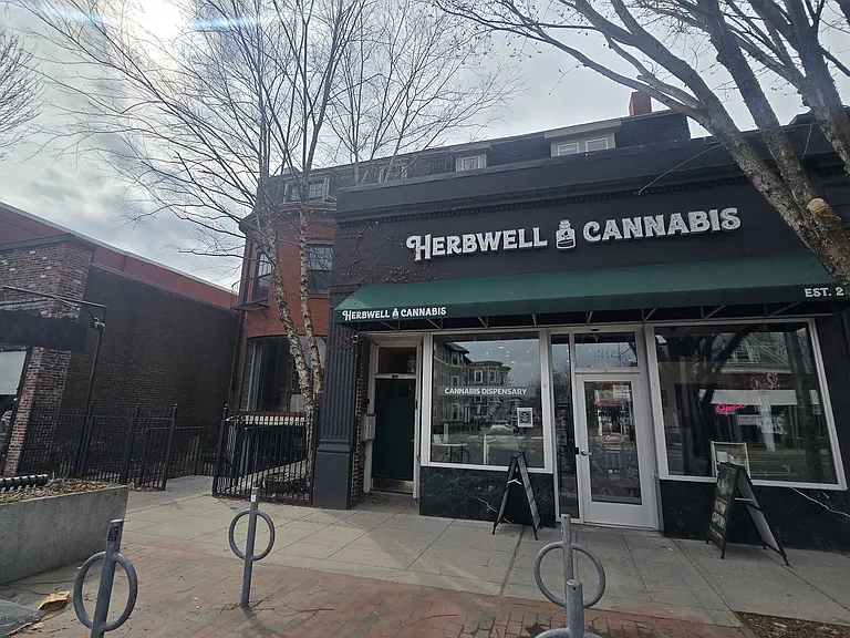 1686 Mass Ave #A — Photo 8