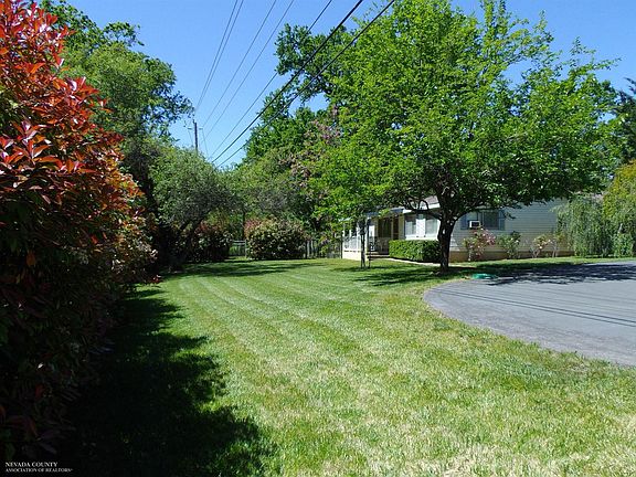 5th image of 19664 Penn Valley Dr