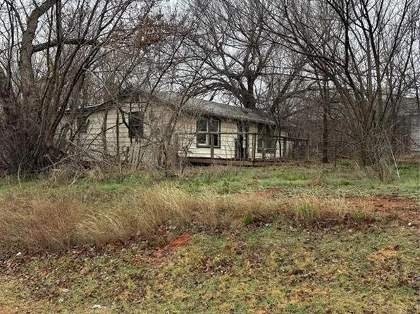 21290 E 8th St, Hinton, OK 73047