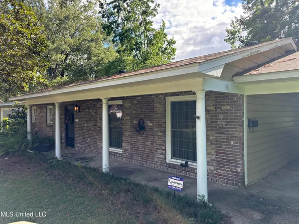5265 Wayneland Dr, Jackson, MS 39211