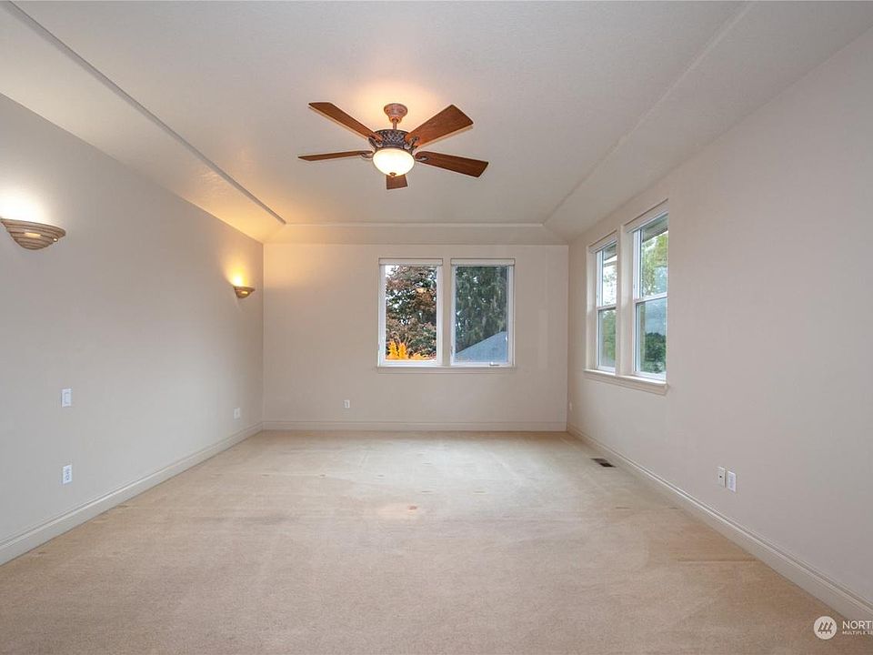 1st image of 35809 NW 136th Cir