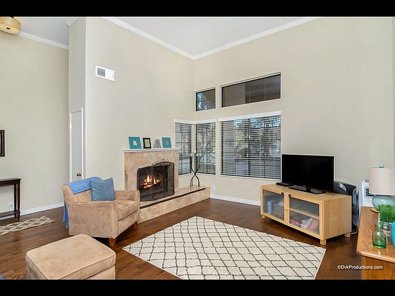 4th image of 7896 Mission Vista Dr