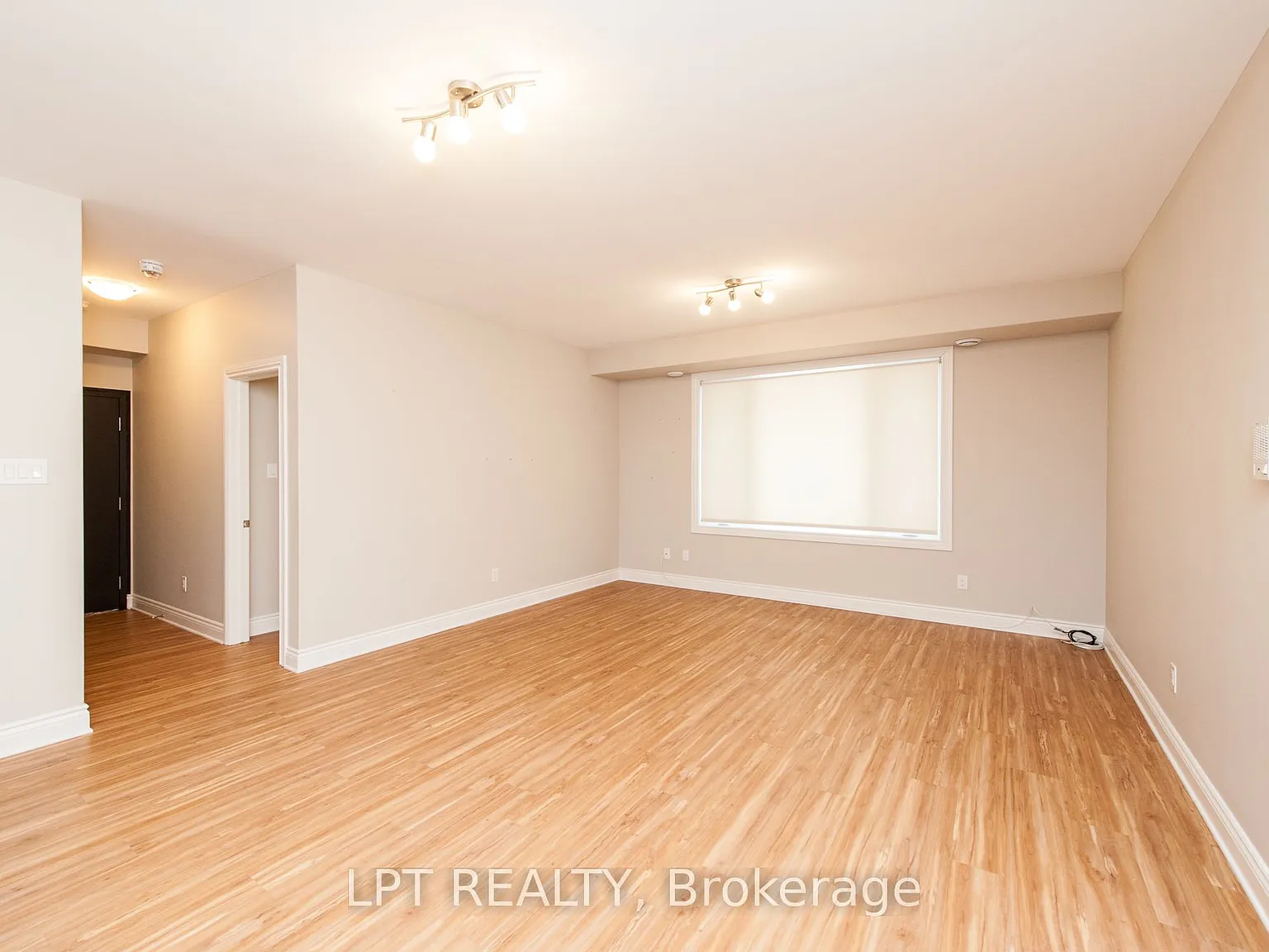 2 bed, $2,050 — Photo 2