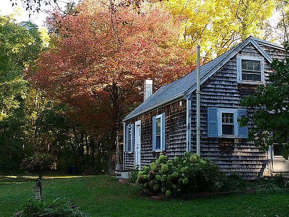 2nd image of 36 Jacksons Ln