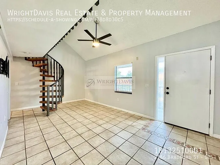 2166 Bradford St #125 — Photo 3