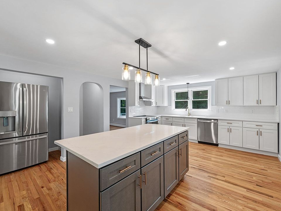 1st image of 45 Hiley Brook Rd