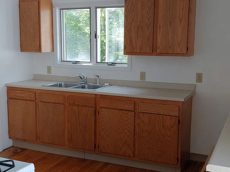 412 Hamilton Street — Photo 2
