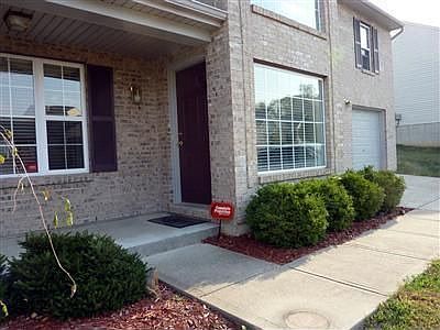 3rd image of 2110 Canyon Ct