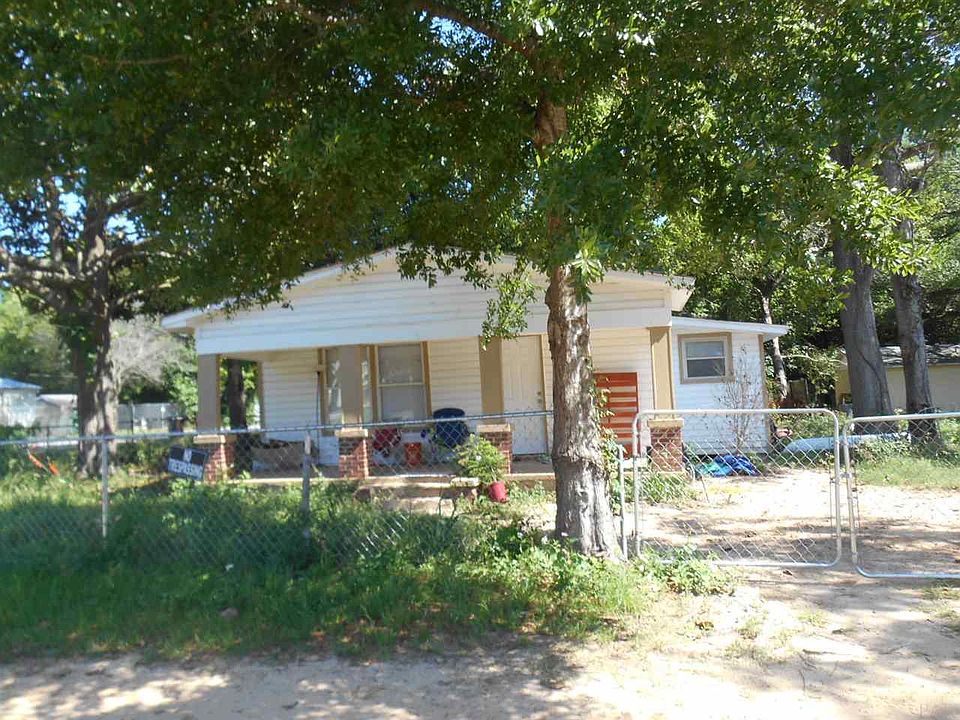1st image of 2620 W Cross St