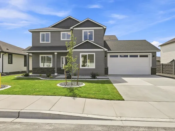 8806 Dusty Maiden Dr, Pasco, WA 99301