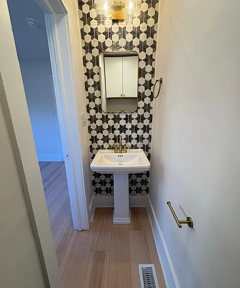 758 Maple St #762 — Photo 3