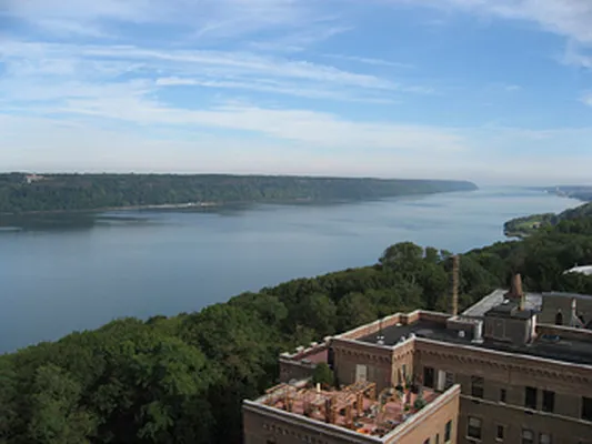 Sold by Simone Song Properties, LLC | media 13