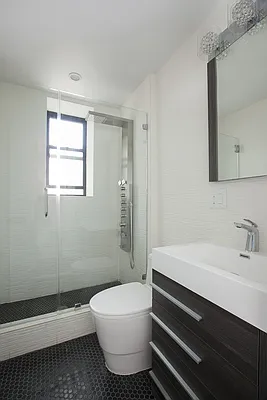 Rented by Platinum Properties | media 15