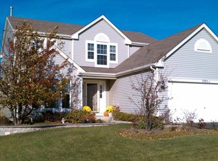 1982 W River Oaks Dr, Round Lake, IL 60073