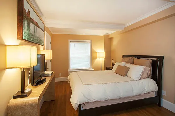 Sold by Town Residential | media 8