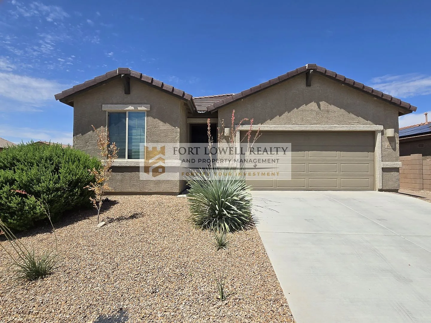 Modern 3 Bed / 2 Bath Home with Open Floor Plan & Community Pool — Photo 1