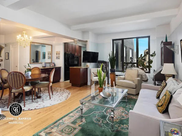 444 Central Park West 10D image 2 of 11