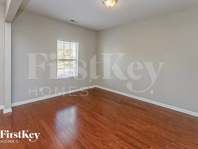 2000 Yellow Daisy Dr — Photo 7
