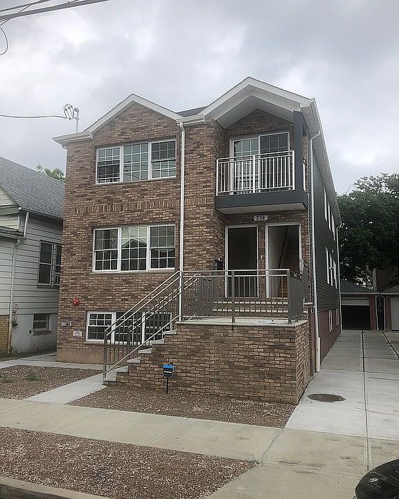 1st image of 333 Swinton Ave