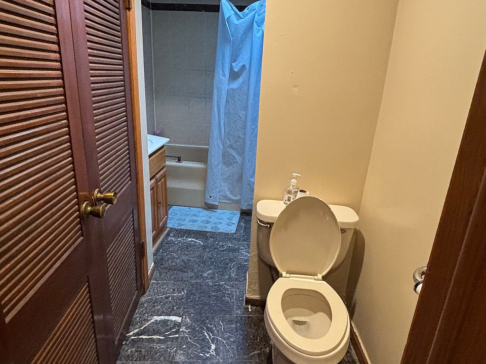 2nd image of 4053 N Mobile Ave #1