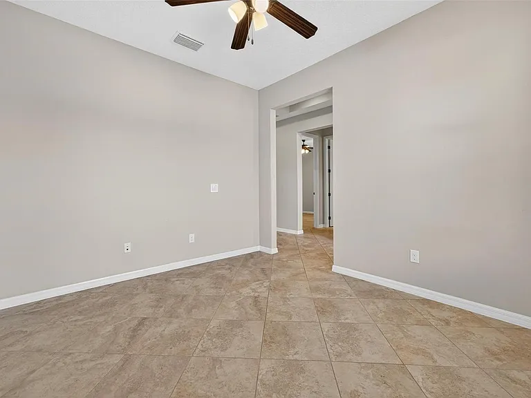 3637 NW 56th Ave — Photo 9