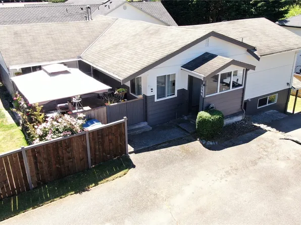 1254 8th Avenue S, Edmonds, WA 98020