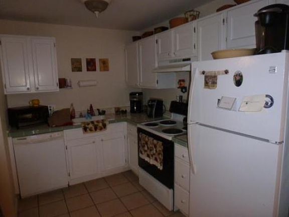 5th image of 4 Fairfax Ave Unit 224