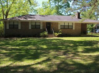 83 Margaret Dr, Sylacauga, AL 35151