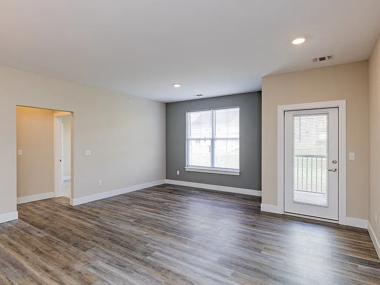 The Flats at Summit Station — Photo 15
