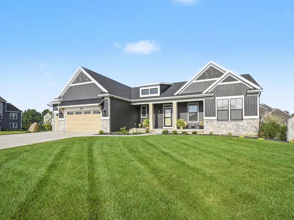 8025 Erie Dr, Byron Center, MI 49315
