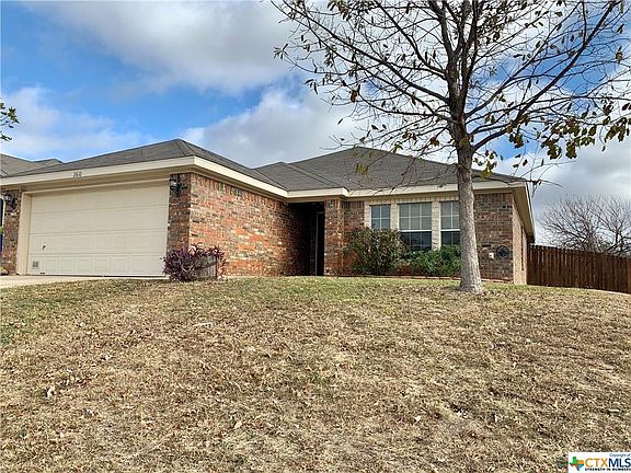 2nd image of 2610 Curtis Dr
