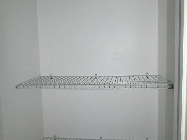 9926 Rainbow Ln — Photo 17