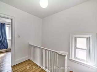 150 Banff Rd #1A, Toronto, ON M4P2P7