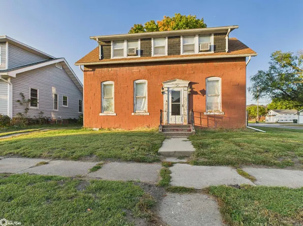 1503 Avenue G, Fort Madison, IA 52627