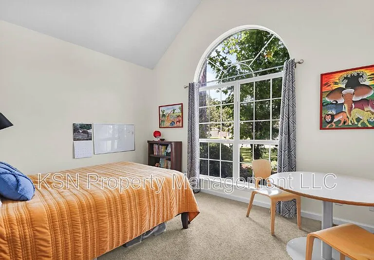 121 Tappan Zee Dr — Photo 30