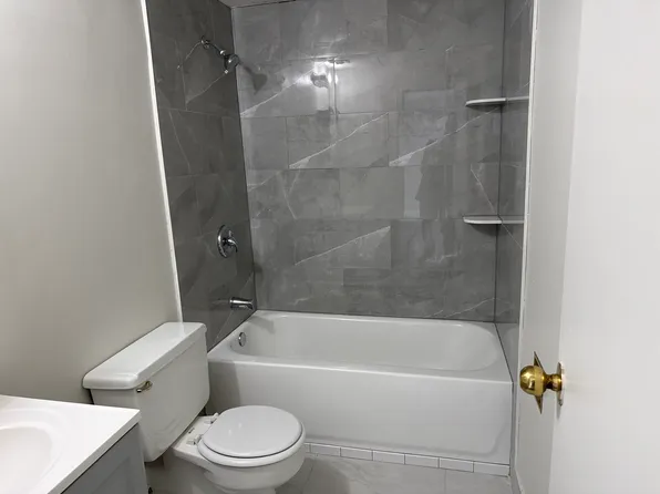 60 Strawberry Hill Ave Unit 418, Stamford, CT 06902