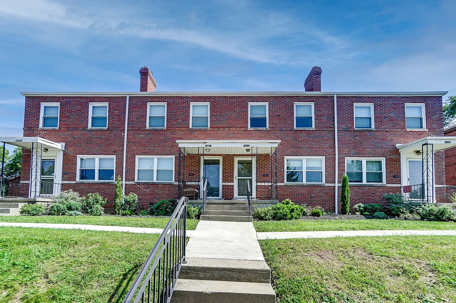 2 bed, 1148 sqft, $1,600 — Photo 1