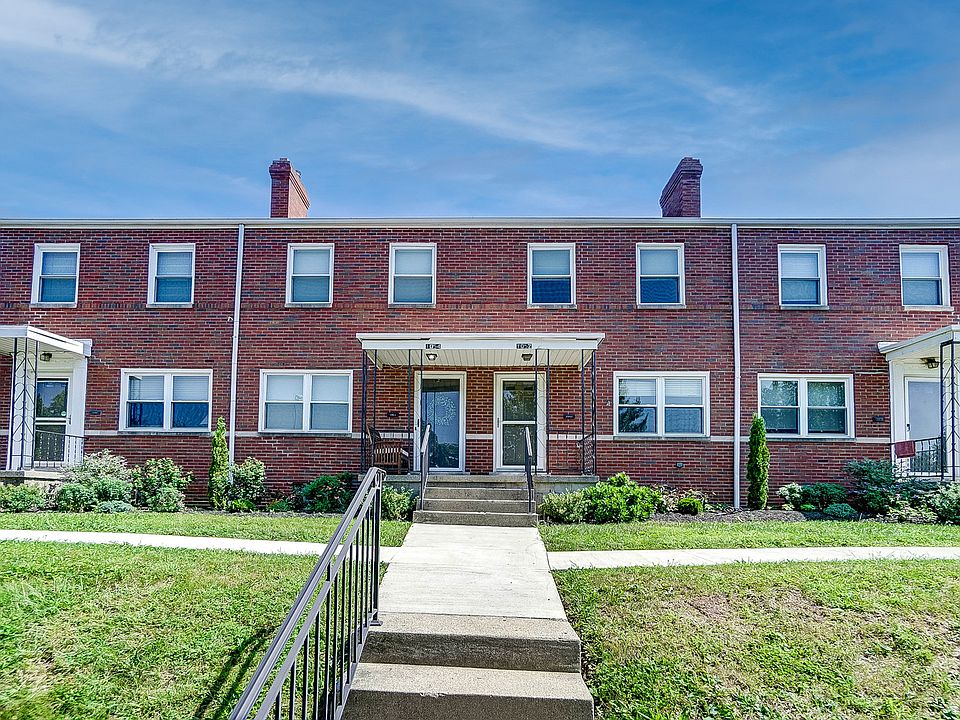 1st image of 1054 Northwest Blvd