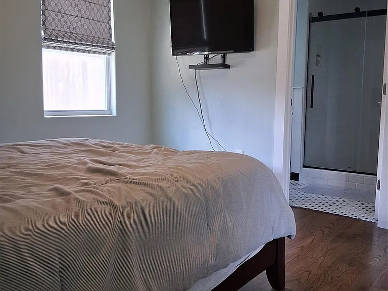 7335 Santiago St — Photo 10