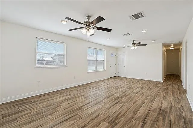 3004 Bartolo St — Photo 3