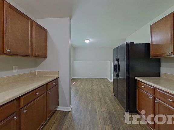 5th image of 6010 Sullins Rd