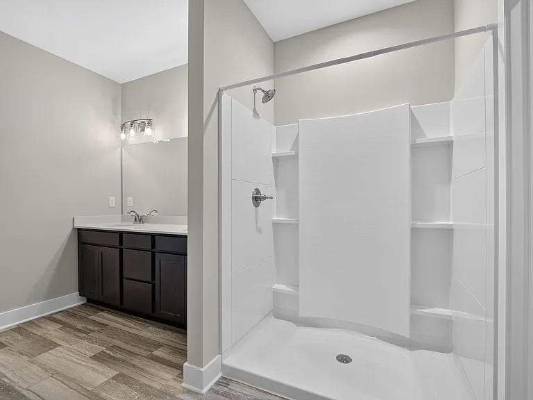 104 Thornberry Rd — Photo 24